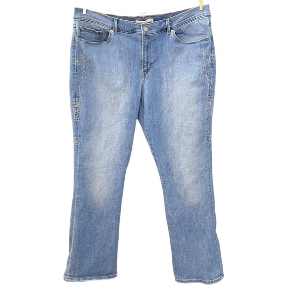 Levi’s Jeans - Picture 4 of 7